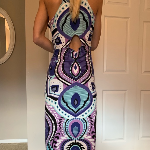 VENUS Dresses & Skirts - Venus maxi dress